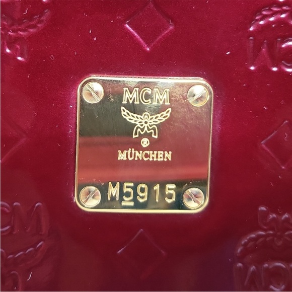 Mcm patent leather - Picture 3 of 15
